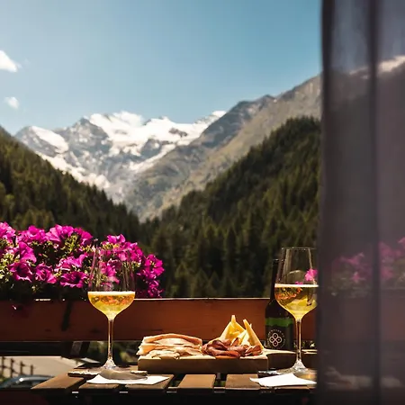 Le Bouquet - Adults Only Hotel 3*