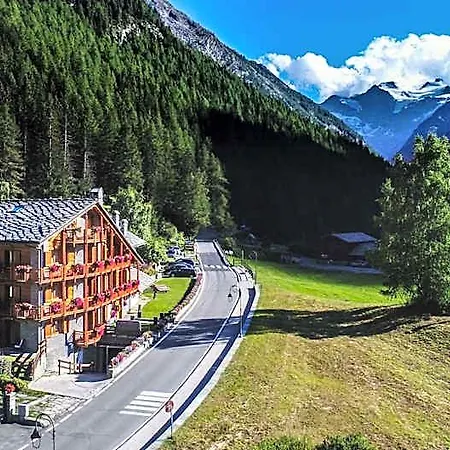 Otel Le Bouquet - Adults Only 3*