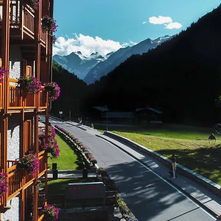 Le Bouquet - Adults Only 3* Cogne